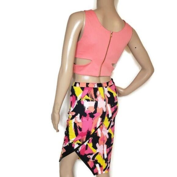 Bongo Cut-Out Coral Crop Top & Abstract Midi Skirt Set fun street wear fire cool - Picture 5 of 9